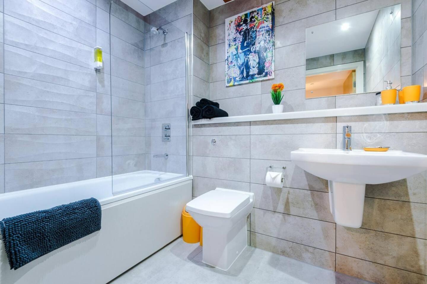 High Reviewed 1-Bed With Parking Central Location Liverpool Zewnętrze zdjęcie