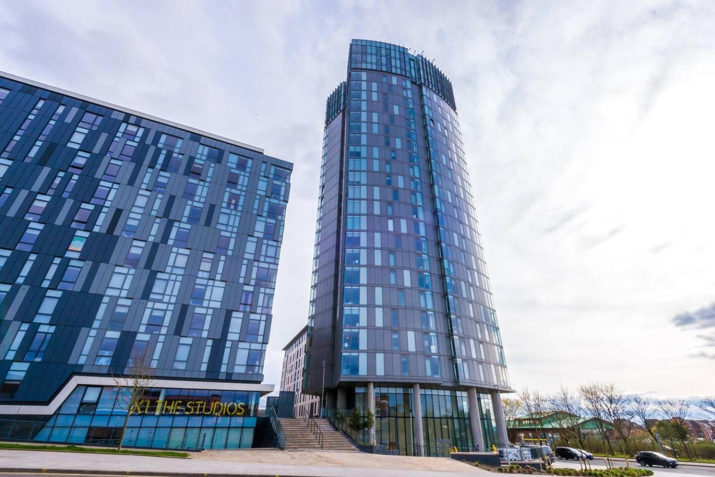High Reviewed 1-Bed With Parking Central Location Liverpool Zewnętrze zdjęcie