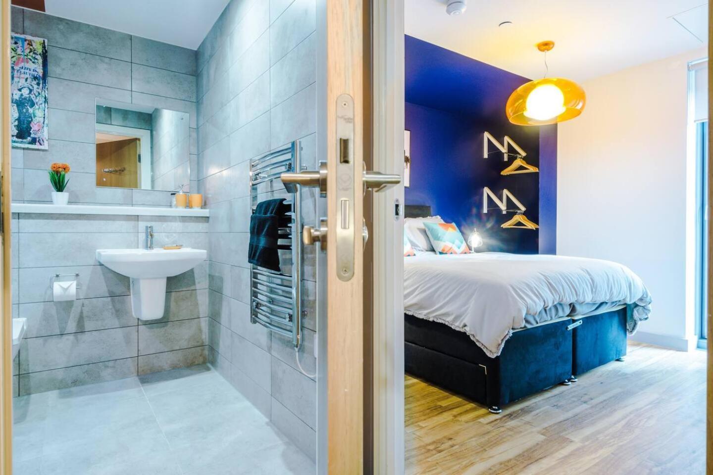 High Reviewed 1-Bed With Parking Central Location Liverpool Zewnętrze zdjęcie