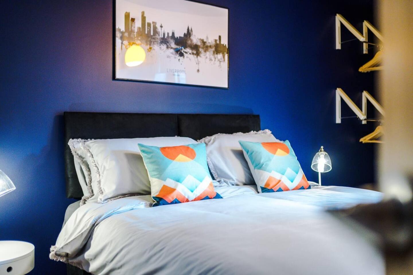 High Reviewed 1-Bed With Parking Central Location Liverpool Zewnętrze zdjęcie