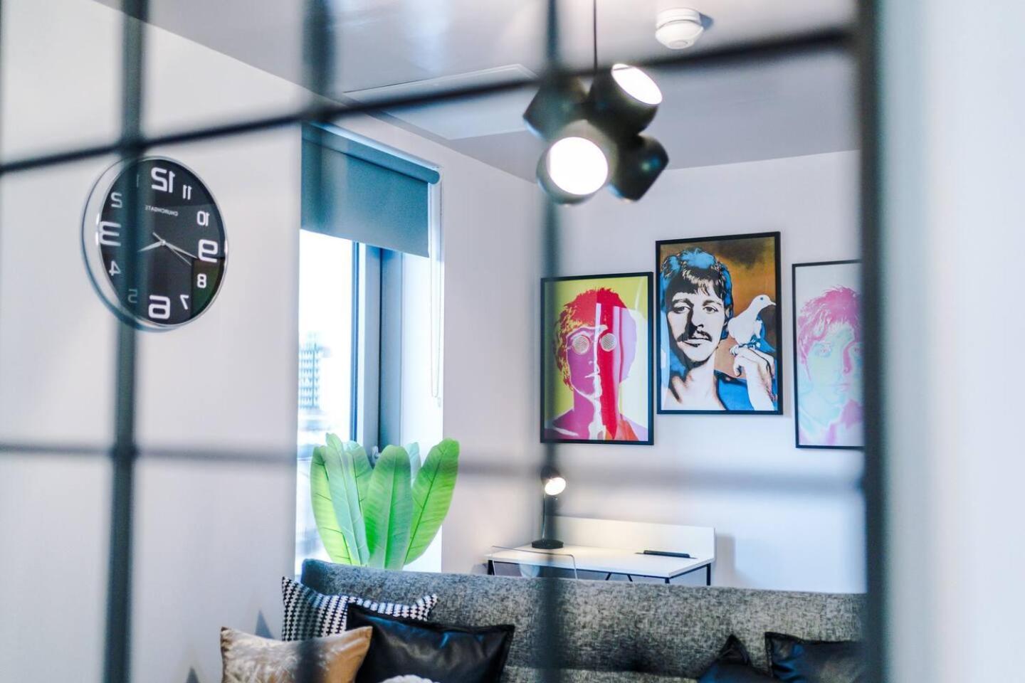 High Reviewed 1-Bed With Parking Central Location Liverpool Zewnętrze zdjęcie
